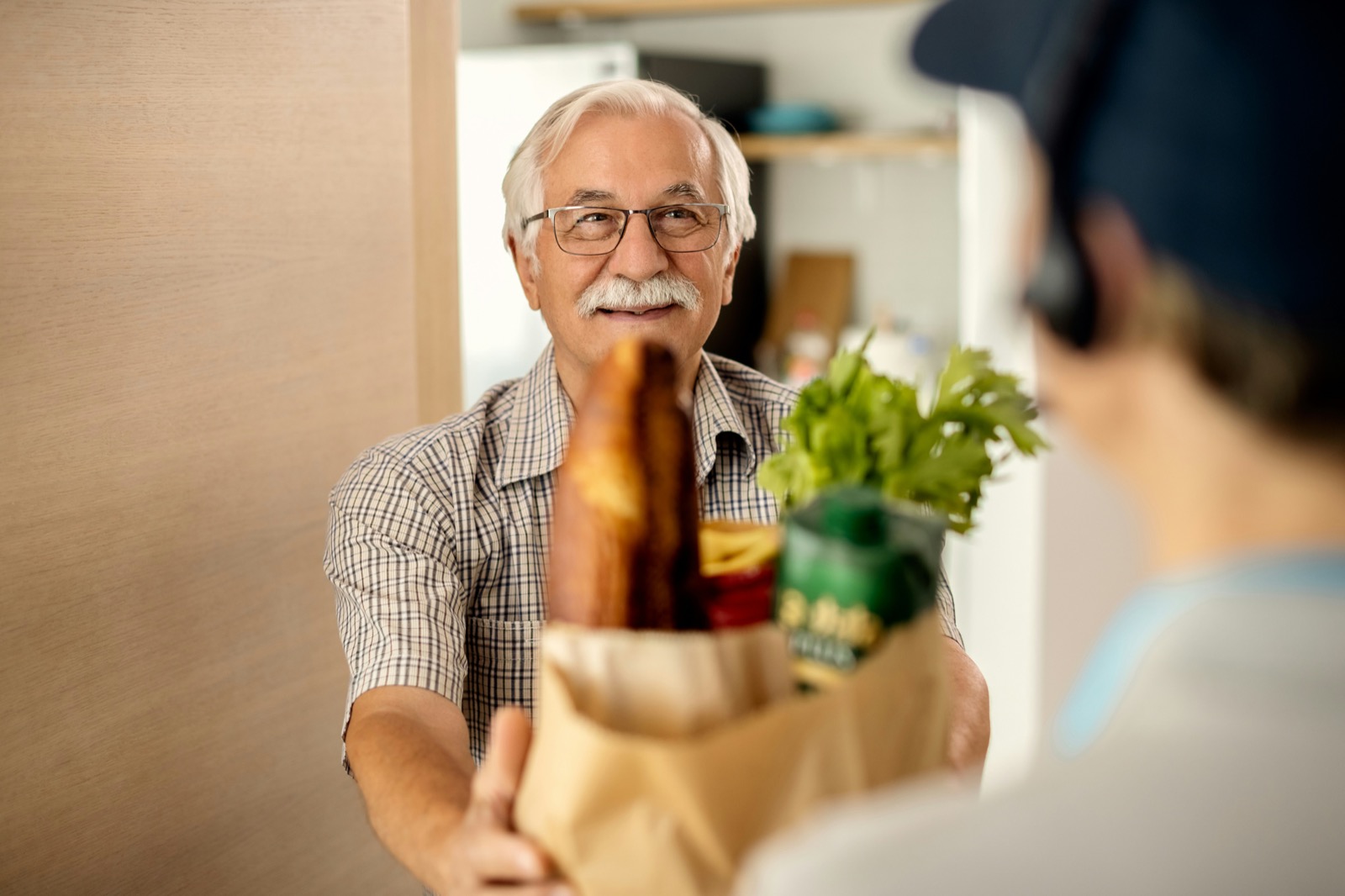 Home sharing beyond the bus line